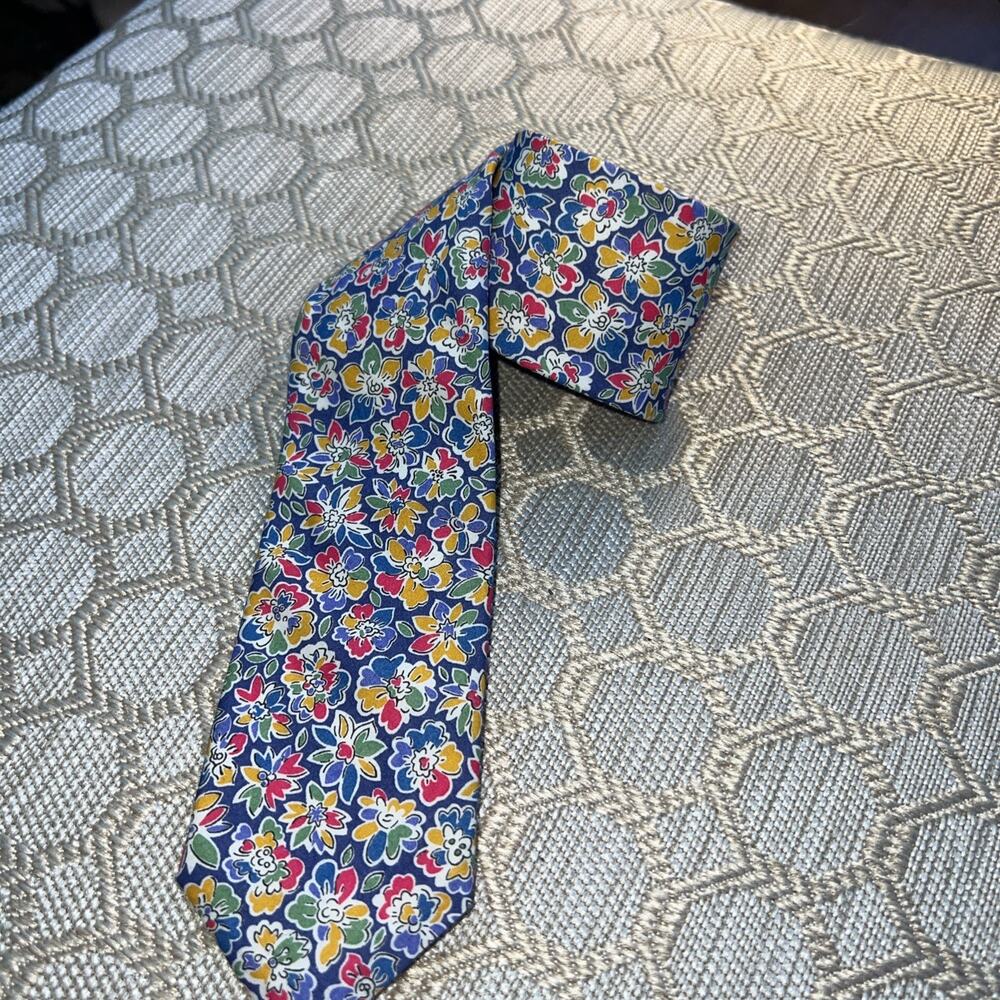 J.Crew Liberty of London Art Fabrics Skinny Tie Floral Cotton Made in USA 58”